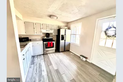 1652 Thenia Place, Woodbridge, VA 22192 - Photo 3