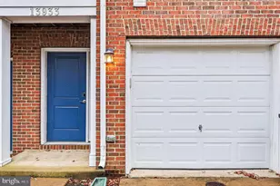 13933 Hollow Wind Way, Woodbridge, VA 22191 - Photo 5