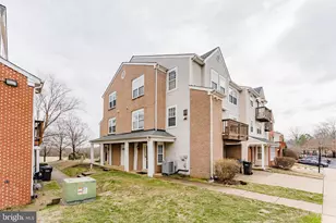 7985 Coachcrest Ct, Manassas, VA 20109 - Photo 3