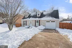 5606 Roundtree Dr, Woodbridge, VA 22193 - Photo 1