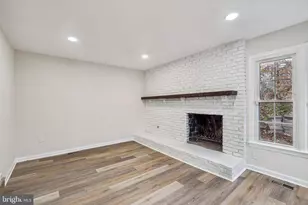 11975 Farrabow Ln, Woodbridge, VA 22192 - Photo 13