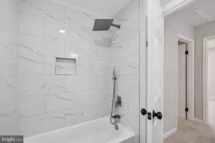 11975 Farrabow Ln, Woodbridge, VA 22192 - Photo 25