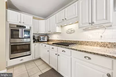 15972 Kensington Place, Dumfries, VA 22025 - Photo 13
