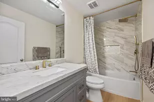 17016 Beveridge Dr, Dumfries, VA 22026 - Photo 29