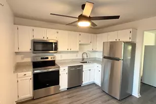 16342 Taconic Cir, Dumfries, VA 22025 - Photo 3