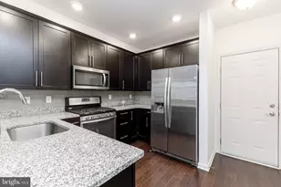 16882 Porters Inn Dr, Dumfries, VA 22026 - Photo 5