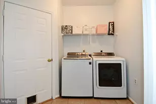 14770 Courtlandt Heights Rd, Woodbridge, VA 22193 - Photo 23