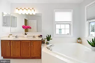 14770 Courtlandt Heights Rd, Woodbridge, VA 22193 - Photo 33