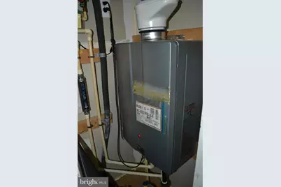 16456 Kenneweg Court, Woodbridge, VA 22191 - Photo 37