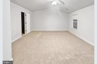 5936 Talmadge Drive, Woodbridge, VA 22193 - Photo 7