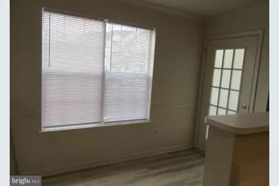 11006 Koman Circle #104, Manassas, VA 20109 - Photo 15