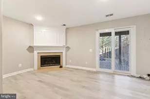 13085 Carolyn Forest Dr, Woodbridge, VA 22192 - Photo 19