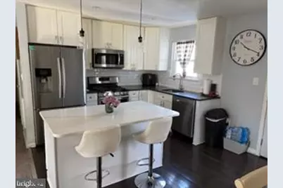 5598 Shadybrook Drive, Woodbridge, VA 22193 - Photo 3