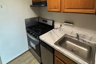 1600 Renate Dr, Woodbridge, VA 22192 - Photo 9