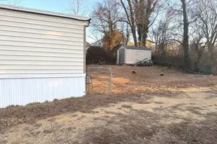 1800 Bel Air Rd, Woodbridge, VA 22191 - Photo 5