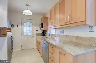 1905 Richmond Ave, Woodbridge, VA 22191 - Photo 9