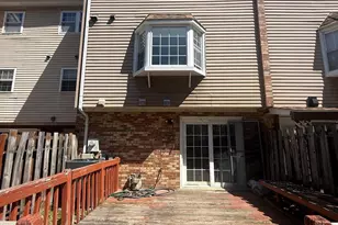 3537 Cranmer Mews, Woodbridge, VA 22193 - Photo 3