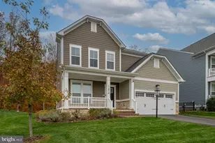 17814 White Campion Wy, Dumfries, VA 22026 - Photo 9