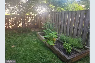 9138 Mineola Court, Manassas, VA 20111 - Photo 3