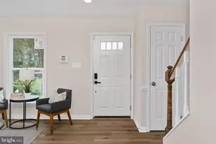 4749 Shadow Oak Ct, Dumfries, VA 22025 - Photo 5