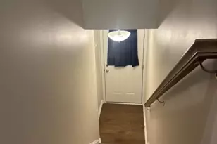 11033 Blackburn Cove Ln, Manassas, VA 20109 - Photo 5