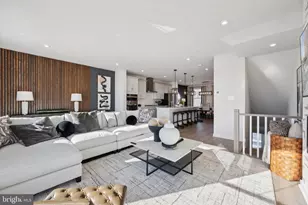 1781 Dunnington Pl, Dumfries, VA 22026 - Photo 7