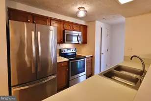 3560 Sherbrooke Cir, Woodbridge, VA 22192 - Photo 7