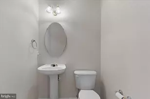 4934 Marshlake Ln, Dumfries, VA 22025 - Photo 3