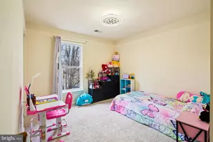 11741 Barrows Ln, Woodbridge, VA 22192 - Photo 23