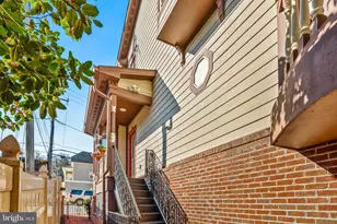 211 Mill St, Occoquan, VA 22125 - Photo 3