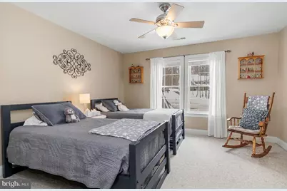 8360 Hickory Hollow Court, Manassas, VA 20112 - Photo 35