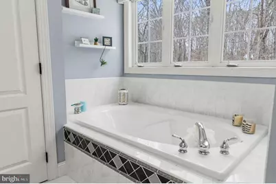 8360 Hickory Hollow Court, Manassas, VA 20112 - Photo 33