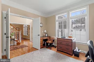 8360 Hickory Hollow Ct, Manassas, VA 20112 - Photo 7