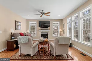 8360 Hickory Hollow Ct, Manassas, VA 20112 - Photo 17