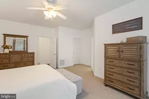 16040 Dancing Leaf Pl, Dumfries, VA 22025 - Photo 25