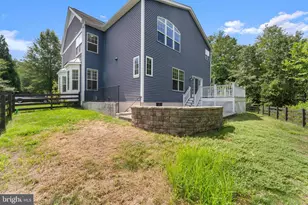 14425 Woodwill Ln, Gainesville, VA 20155 - Photo 55