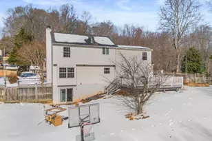 5557 Reagon Ct, Woodbridge, VA 22193 - Photo 37