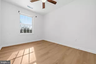 5557 Reagon Ct, Woodbridge, VA 22193 - Photo 23