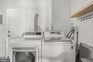 5557 Reagon Ct, Woodbridge, VA 22193 - Photo 33