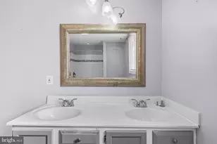 5557 Reagon Ct, Woodbridge, VA 22193 - Photo 17