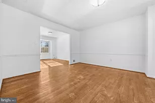 5557 Reagon Ct, Woodbridge, VA 22193 - Photo 5