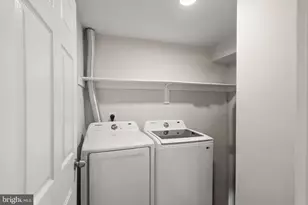 14106 Madrigal Dr, Woodbridge, VA 22193 - Photo 21