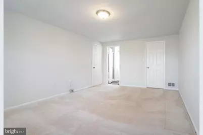 11979 Hedges Run Drive, Woodbridge, VA 22192 - Photo 19