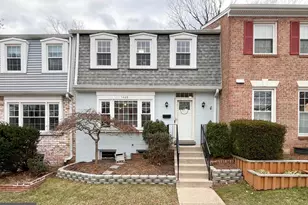 1403 Admiral Dr, Woodbridge, VA 22192 - Photo 1