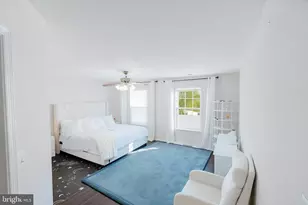 6197 Oaklawn Ln, Woodbridge, VA 22193 - Photo 11