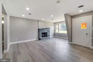 1206 Riverview Ln, Woodbridge, VA 22192 - Photo 3