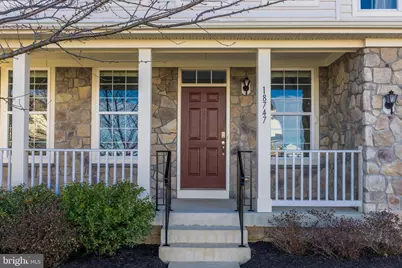 18747 Pier Trail Drive, Triangle, VA 22172 - Photo 5