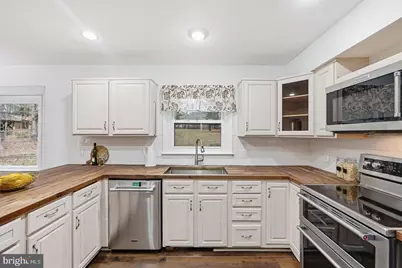 12675 Landview Drive, Manassas, VA 20112 - Photo 17