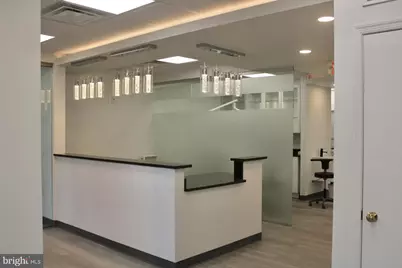 10620 Crestwood Drive Burg #2 - B, Manassas, VA 20109 - Photo 3