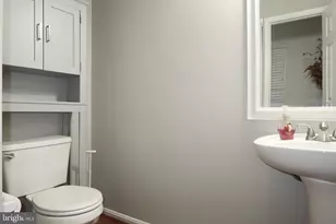 5366 Mansfield Ct, Woodbridge, VA 22193 - Photo 19